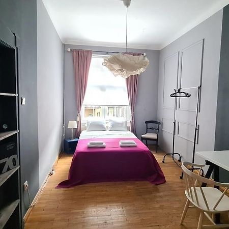 Your Royal 2 Bedroom City Center Stay ベオグラード エクステリア 写真