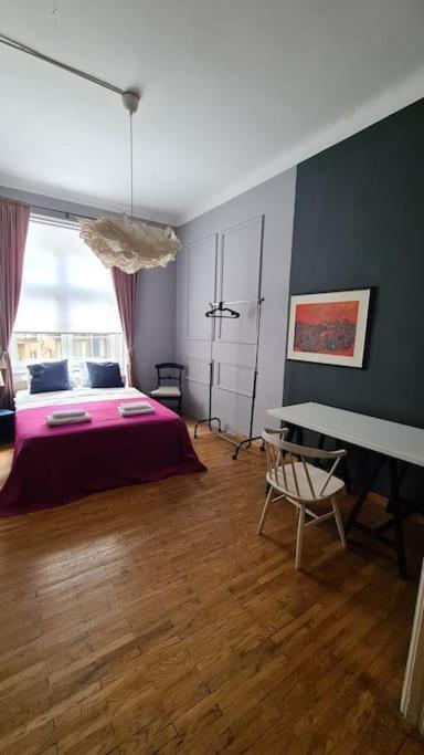 Your Royal 2 Bedroom City Center Stay ベオグラード エクステリア 写真